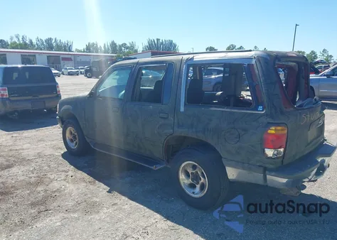 1998 Ford Explorer Eddie Bauer/Limited/Xlt from USA, damaged, VIN 1FMZU32P1WZC19718